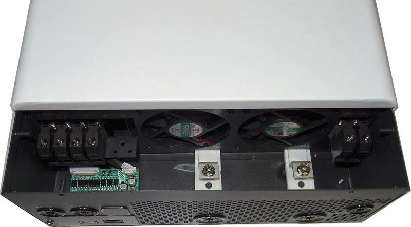 Hybridní měnič napětí APS3600-24, DC/AC 24V/3600W, regulátor MPPT