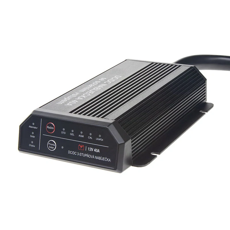 Carclever DC-DC nabíječka 40A + solární vstup